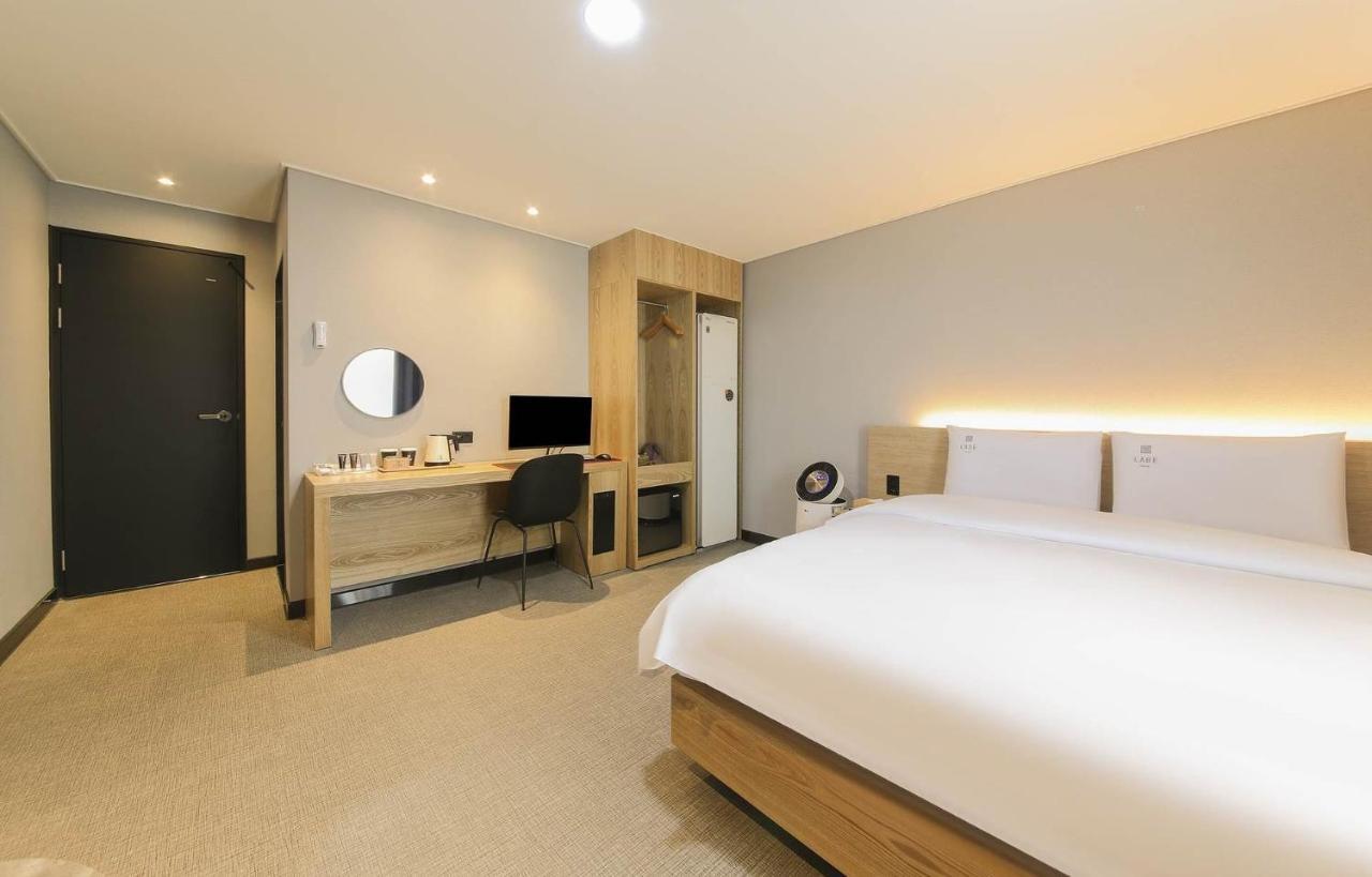 Labe Hotel Jeonju Exterior photo