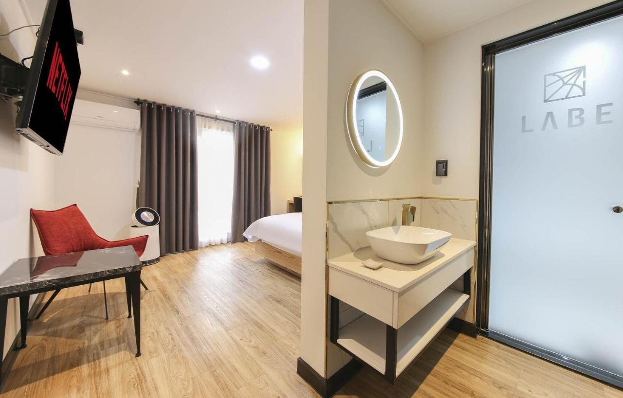 Labe Hotel Jeonju Exterior photo