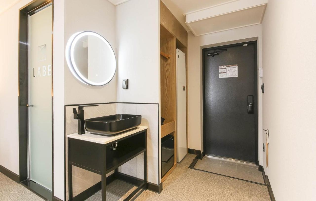 Labe Hotel Jeonju Exterior photo